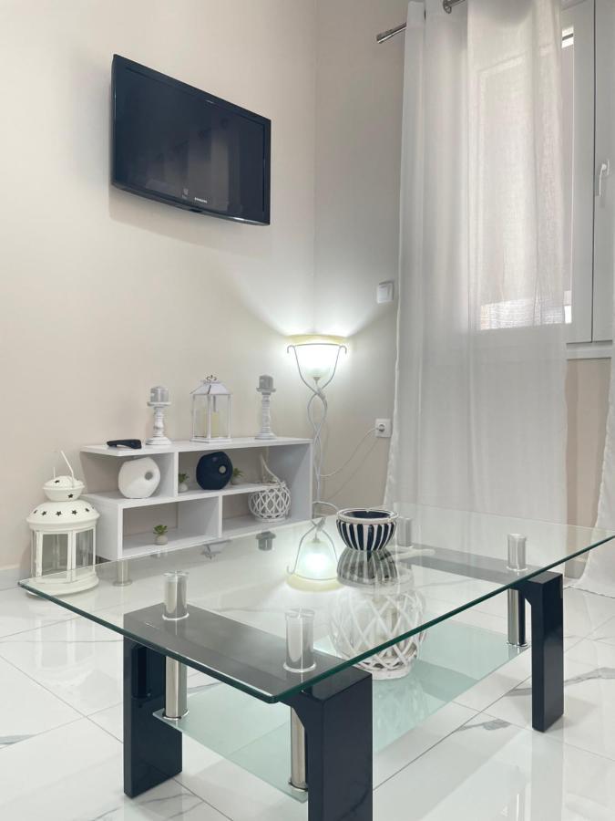Aiginetan Apartments Aegina Екстериор снимка