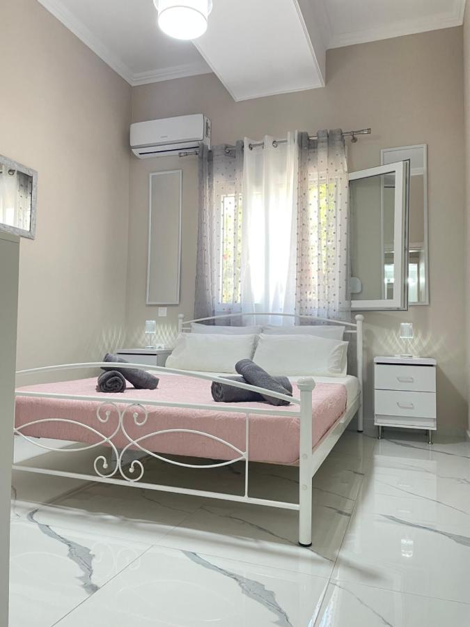 Aiginetan Apartments Aegina Екстериор снимка