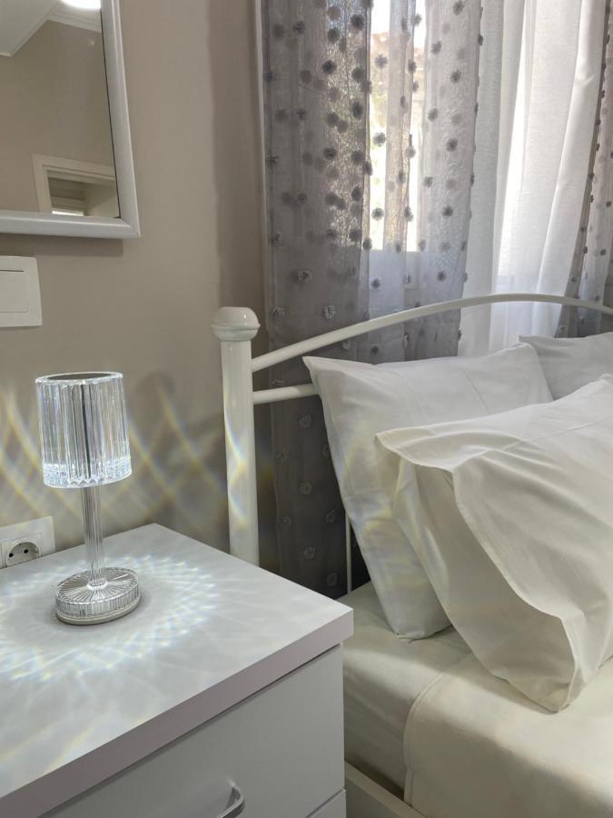 Aiginetan Apartments Aegina Екстериор снимка