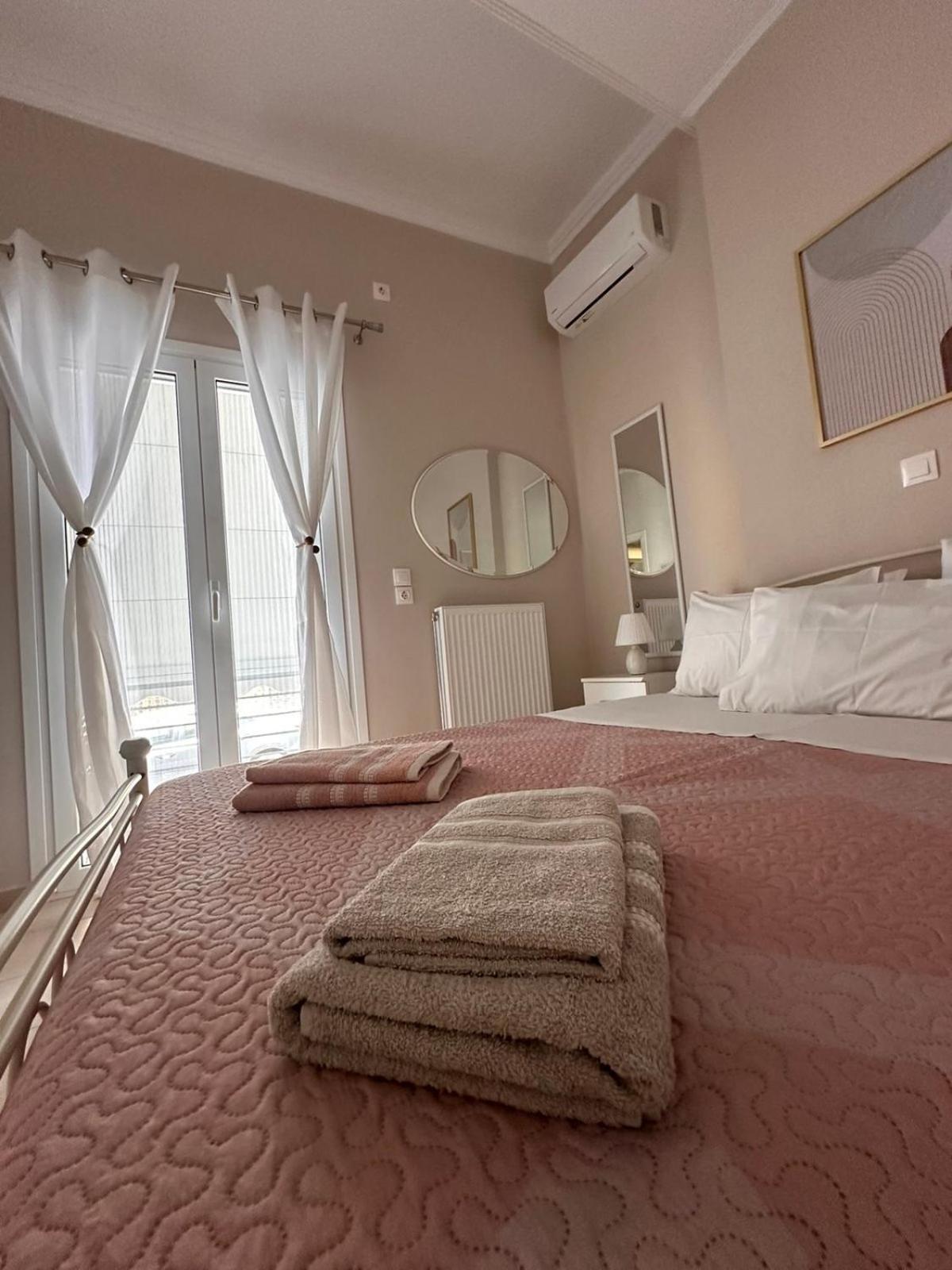 Aiginetan Apartments Aegina Екстериор снимка